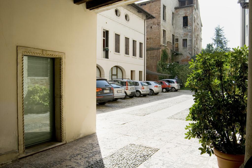 Le Dimore Del Conte Vicenza Pokoj fotografie